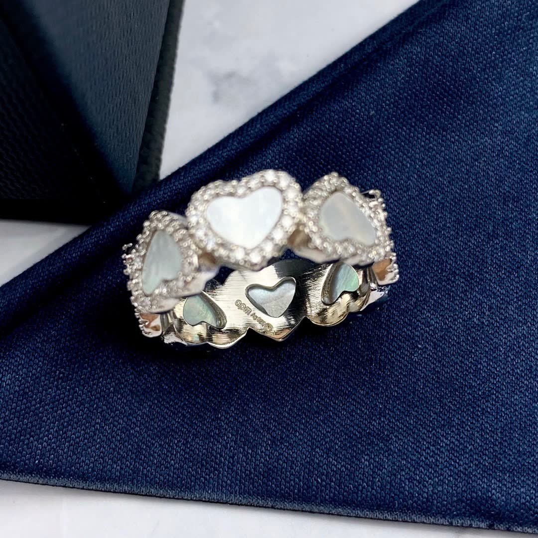 APM Monaco Silver Heart Ring with Diamonds